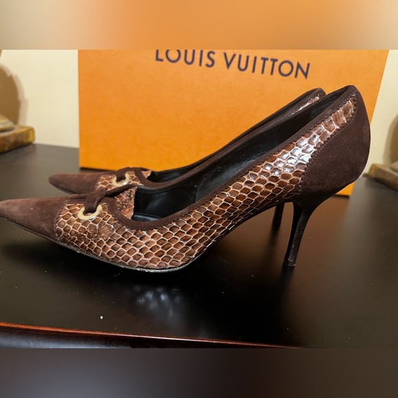 Dolce and Gabbana Pointed Toe - Brown Snake Print - Size 39 (8.5 US) -Firm Price - Picture 4 of 8